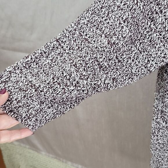 NEW YORK & CO. Cowl Neck Sweater‎ Medium - Picture 3 of 7